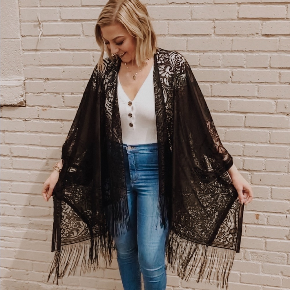 L.I.B New York Lace Kimono